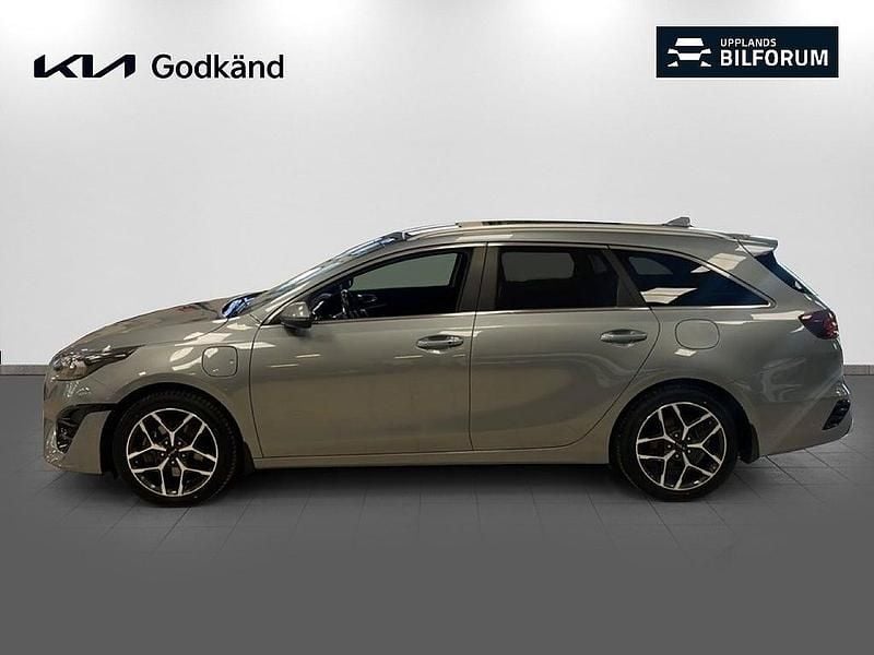 Begagnad Kia Ceed Sportswagon Advance 105 HK (77 kW) 2021 Grå Kombi