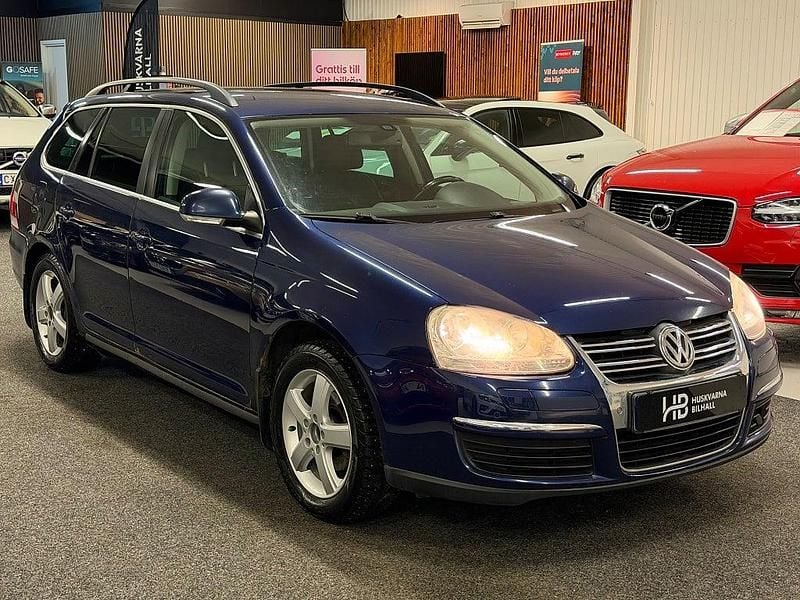 Mörkblå Begagnad 2009 VW Golf V Kombi | 29 900 kr (Marknadspris) - Bild 1/4