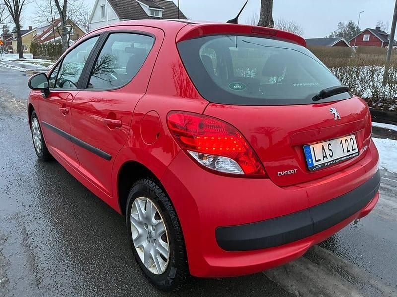 Begagnad Peugeot 207 95 HK (69 kW) 2010