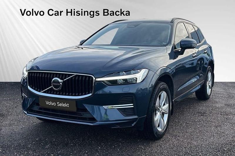 Blå Begagnad 2022 Volvo XC60 Momentum SUV | 364 900 kr (Superpris) - Bild 1/2