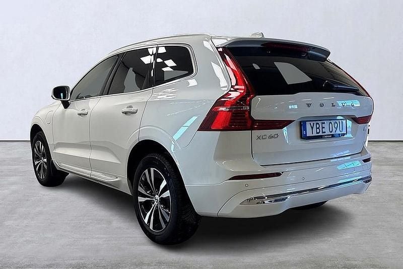 Begagnad Volvo XC60 253 HK (186 kW) 2022 Vit SUV