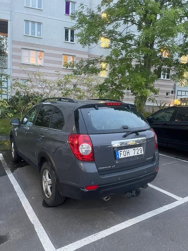 Begagnad 2010 Chevrolet Captiva SUV | 44 900 kr (Marknadspris) - Bild 1/4