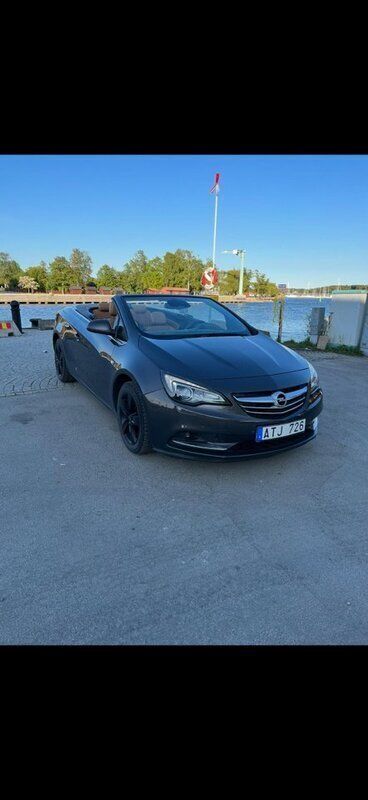 Grå Begagnad 2013 Opel Cascada Cab | 115 000 kr - Bild 1/4