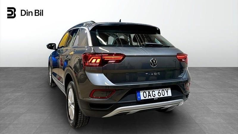 Begagnad VW T-Roc 150 HK (110 kW) 2024 Indium grey metallic SUV