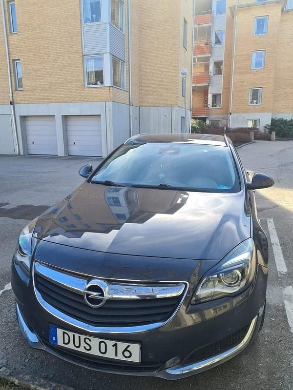 Begagnad 2015 Opel Insignia Kombi | 99 000 kr (Marknadspris) - Bild 1/4