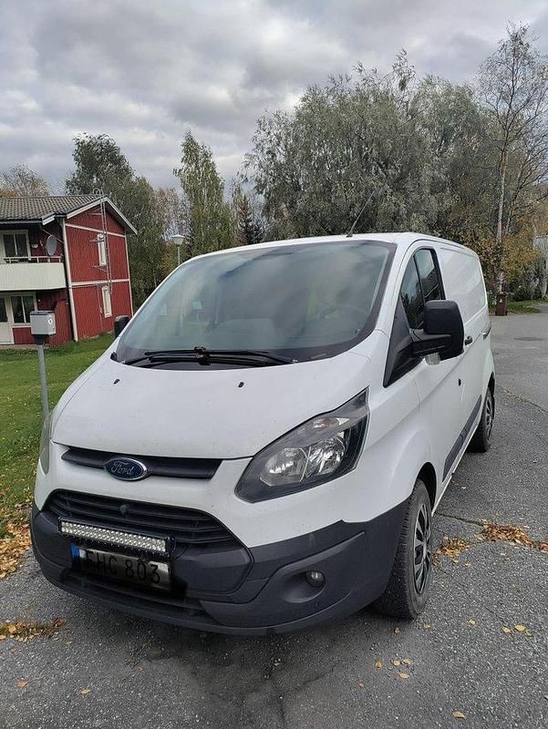 Vit Begagnad 2015 Ford Transit Custom | 55 000 kr (Bra pris) - Bild 1/4