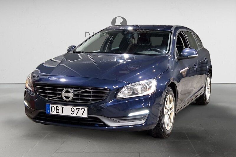 Blå Begagnad 2013 Volvo V60 Kinetic Kombi | 119 900 kr (Marknadspris) - Bild 1/3