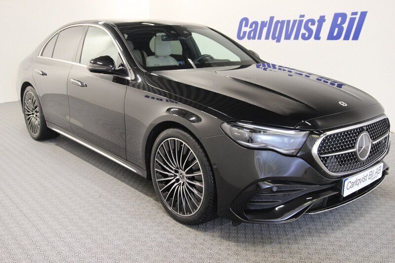 Begagnad Mercedes E220 AMG 198 HK (145 kW) 2024 Svart (svart metallic) Sedan