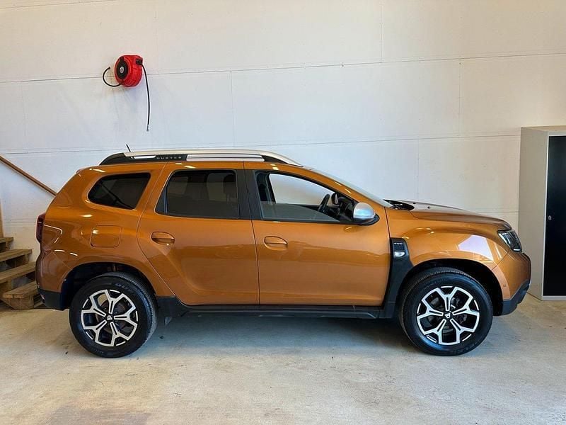 Orange Begagnad 2020 Dacia Duster SUV | 199 000 kr (Lite dyr) - Bild 1/4
