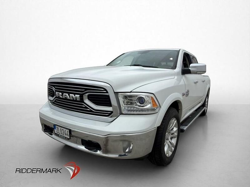 Begagnad RAM 1500 2018 Vit Pickup