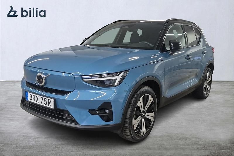 Begagnad Volvo XC40 Single Motor 175 kW (238 HK) 2022 Blå SUV