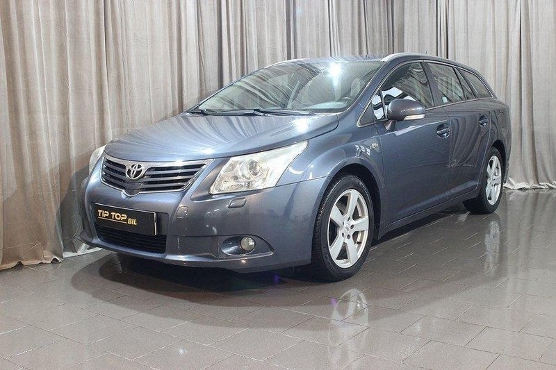 Såld Toyota Avensis Kombi 2.2 D 4D., begagnad 2009, 16 000