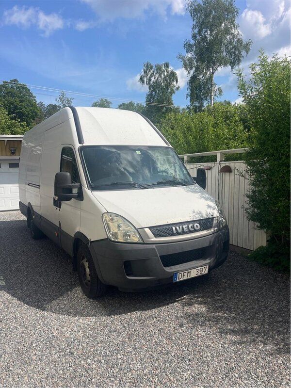 Vit Begagnad 2011 Iveco Daily Van | 45 000 kr - Bild 1/4