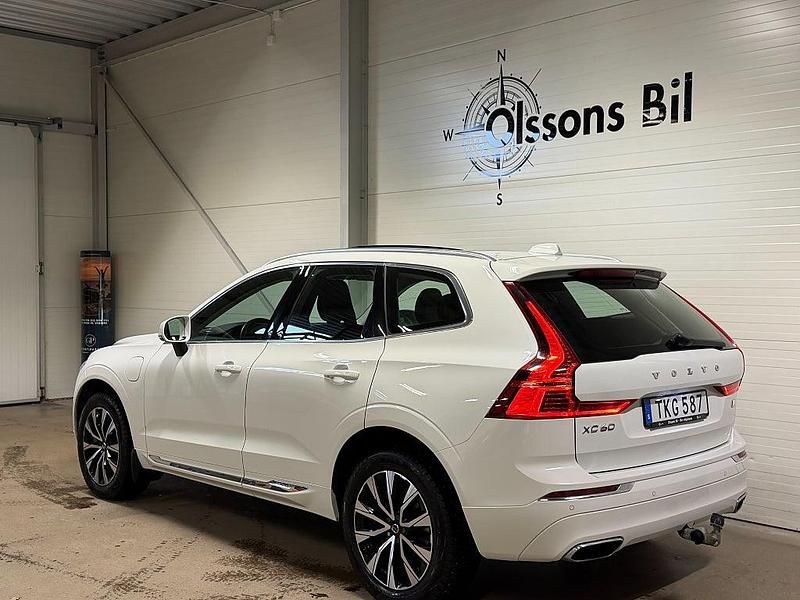 Begagnad Volvo XC60 253 HK (186 kW) 2020 Vit SUV