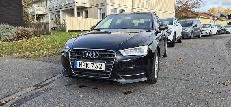 Begagnad 2015 Audi A3 Attraction Kombi | 101 000 kr (Bra pris) - Bild 1/4