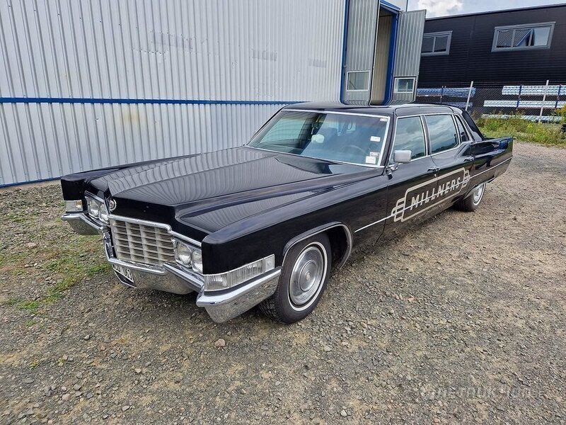 Begagnad Cadillac Fleetwood 381 HK (280 kW) 1969 Svart Sedan