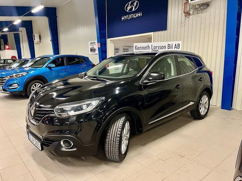 Svart Begagnad 2015 Renault Kadjar LIMITED SUV | 115 000 kr (Bra pris) - Bild 1/4