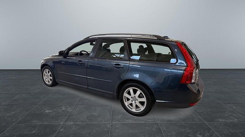 Begagnad Volvo V50 125 HK (91 kW) 2007 Blå Kombi