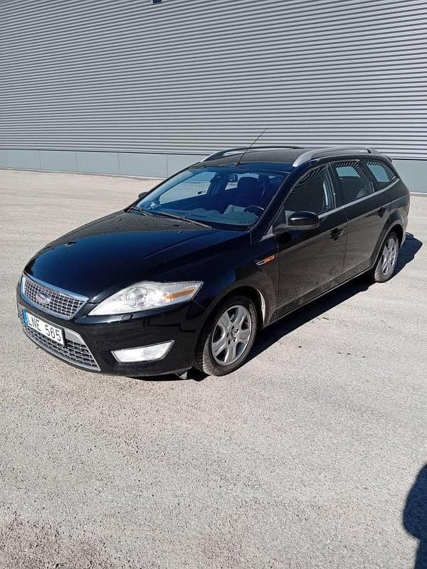Svart Begagnad 2010 Ford Mondeo Kombi | 34 000 kr (Marknadspris) - Bild 1/4
