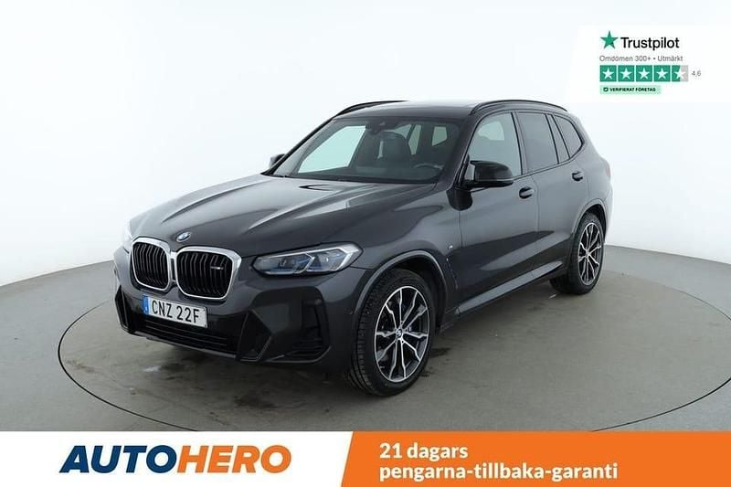 Grå Begagnad 2022 BMW 340 M Sport SUV | 679 000 kr - Bild 1/4