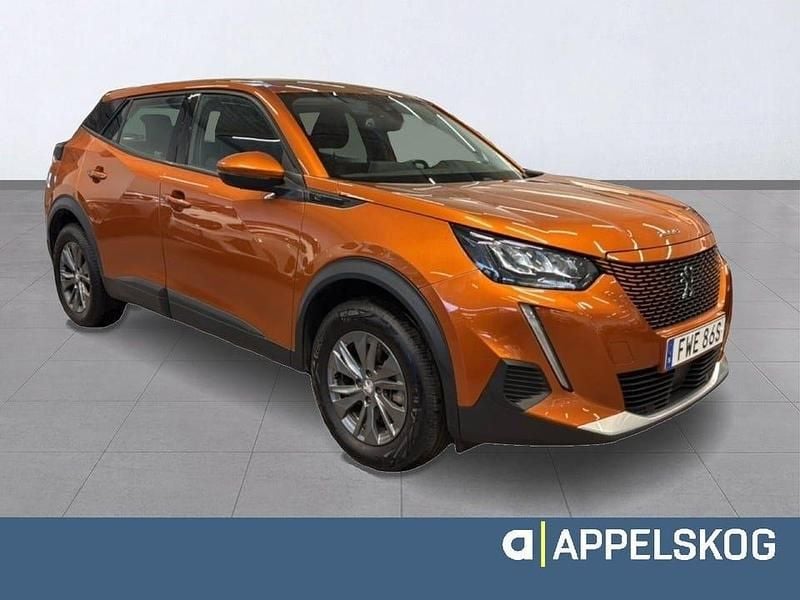 Begagnad Peugeot e-2008 Active 100 kW (136 HK) 2021 Orange SUV