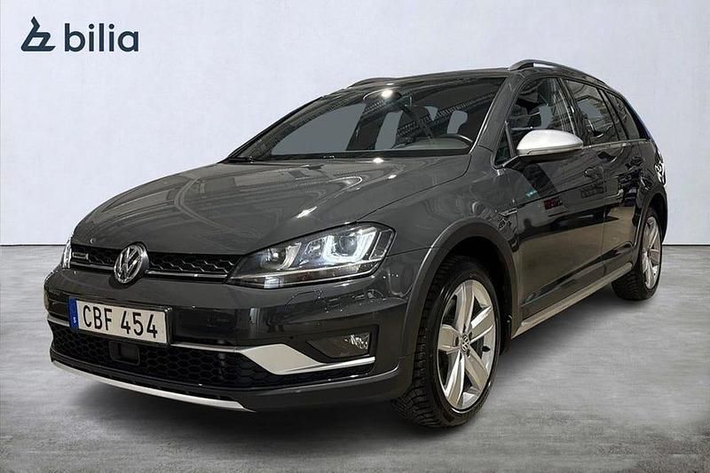 Grå Begagnad 2016 VW Golf Alltrack Kombi | 169 000 kr (Marknadspris) - Bild 1/4