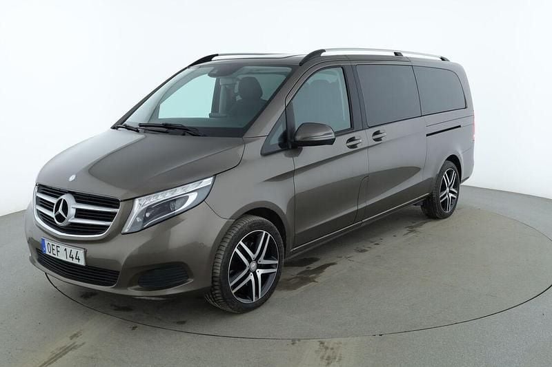 Begagnad Mercedes V250 190 HK (139 kW) 2016 Grå Minibuss