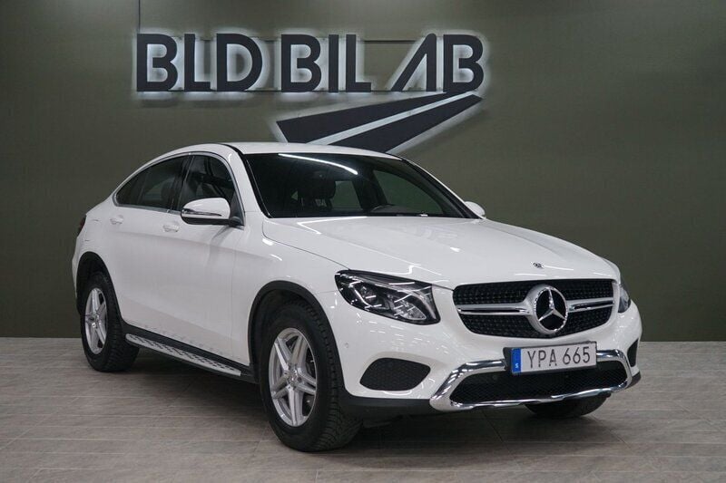 Vit Begagnad 2017 Mercedes GLC220 Sportkupé | 269 900 kr (Marknadspris) - Bild 1/4