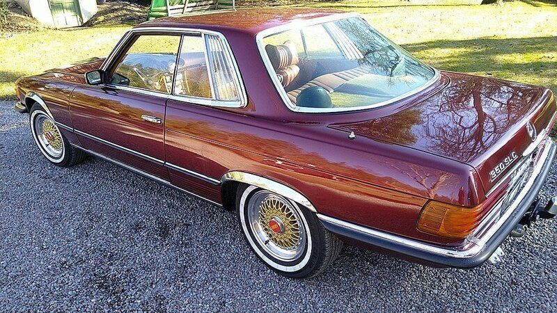 Begagnad Mercedes SL350 200 HK (147 kW) 1973 Röd Sportkupé