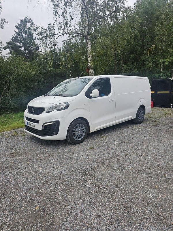 Vit Begagnad 2018 Peugeot Expert Van | 79 900 kr - Bild 1/4