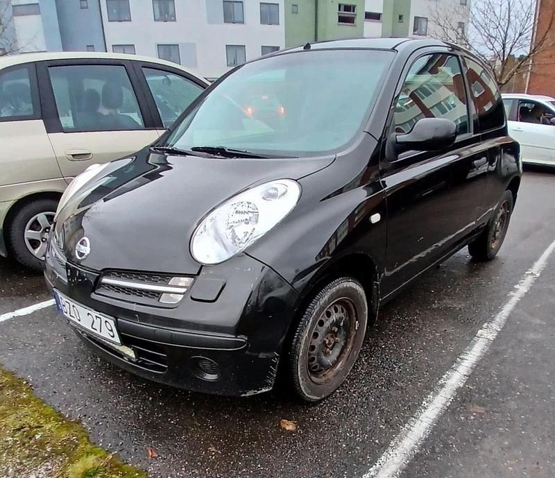 Svart Begagnad 2007 Nissan Micra Halvkombi | 15 500 kr (Marknadspris) - Bild 1/4