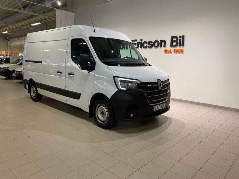 Vit Begagnad 2023 Renault Master Van | 354 500 kr (Marknadspris) - Bild 1/4
