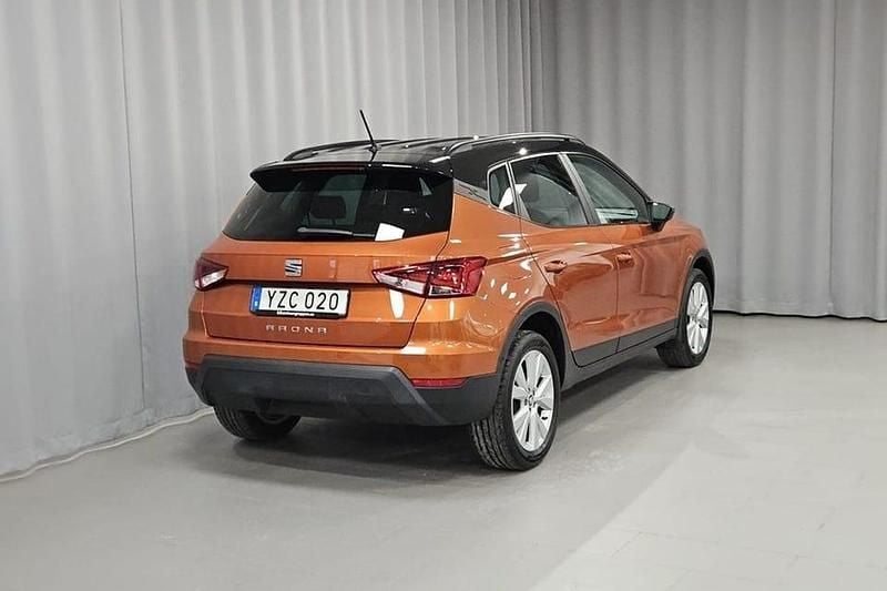 Orange Begagnad 2018 Seat Arona Style SUV | 127 900 kr (Marknadspris) - Bild 1/4