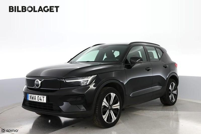 Begagnad Volvo XC40 Core 185 kW (252 HK) 2022 Svart SUV