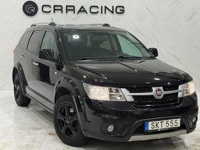 Svart Begagnad 2014 Fiat Freemont Sport SUV | 89 900 kr (Marknadspris) - Bild 1/4