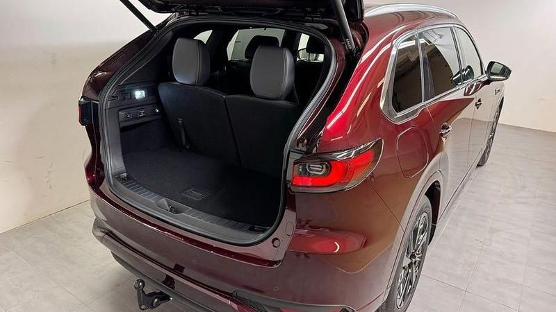 Begagnad Mazda CX-80 Homura-Line 327 HK (240 kW) 2024 Artisan red SUV
