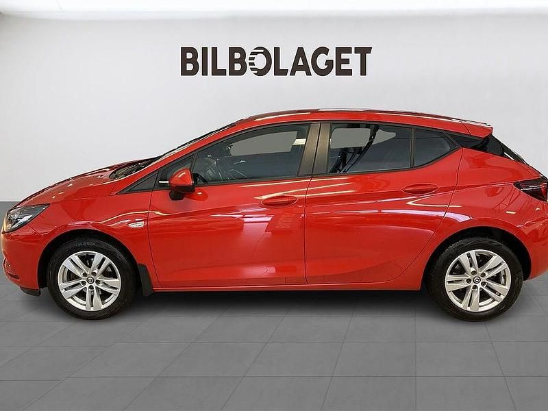 Begagnad Opel Astra 150 HK (110 kW) 2018 Röd