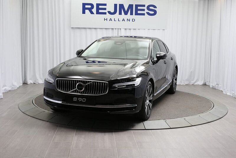 Svart Ny 2024 Volvo S90 Plus Sedan | 599 500 kr (Marknadspris) - Bild 1/4