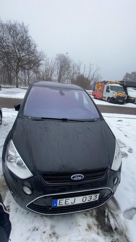 Begagnad Ford S-MAX S 163 HK (119 kW) 2011 Minibuss