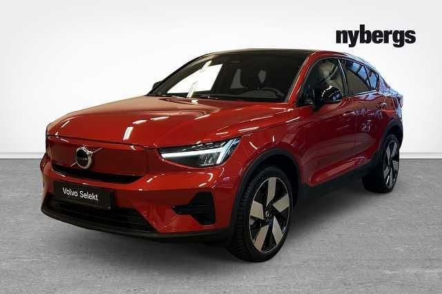 Röd Begagnad 2024 Volvo EC40 Core SUV | 459 000 kr (Marknadspris) - Bild 1/4