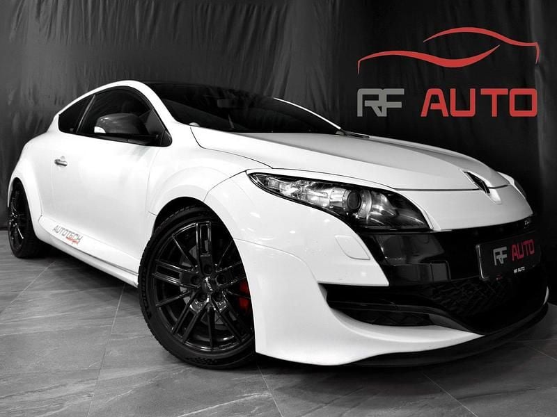 Vit Begagnad 2010 Renault Mégane Coupé R.S. Sportkupé | 159 900 kr - Bild 1/4