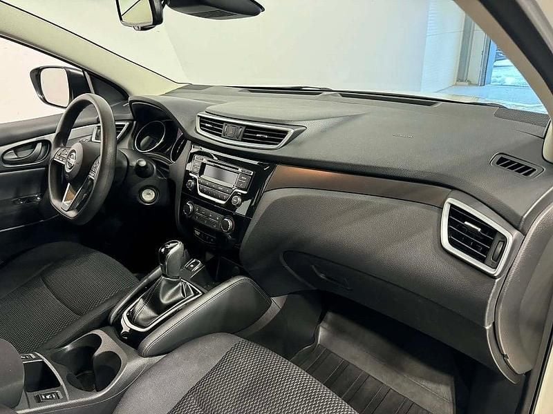 Begagnad Nissan Qashqai 116 HK (85 kW) 2017 Vit SUV