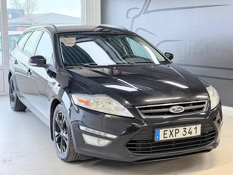Svart Begagnad 2012 Ford Mondeo Sport Kombi | 49 900 kr (Marknadspris) - Bild 1/4