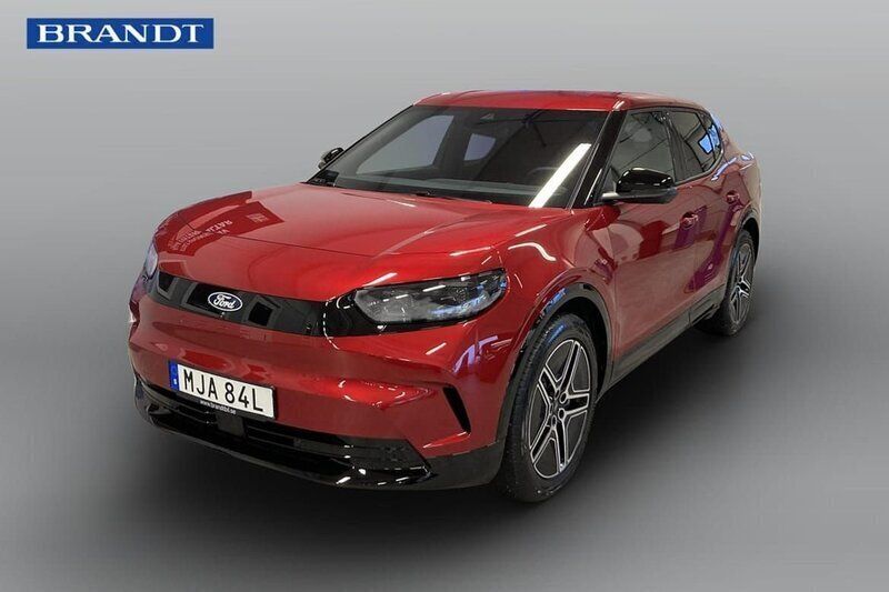 Röd Ny 2025 Ford Capri Extended Range SUV | 716 900 kr (Dyr) - Bild 1/4