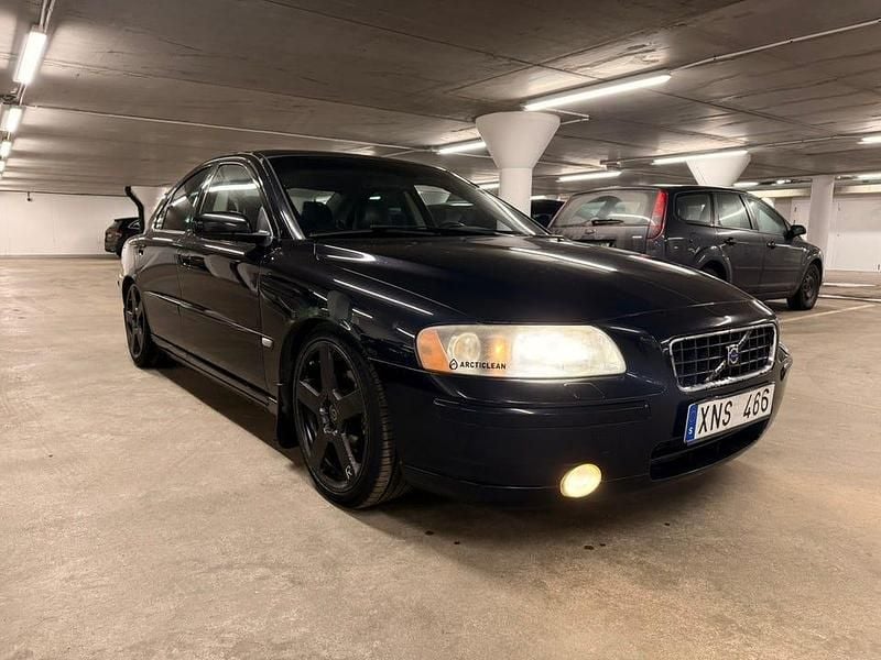 Begagnad Volvo S60 185 HK (136 kW) 2006 Svart Sedan