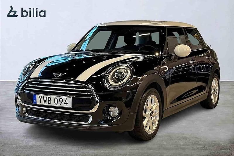 Svart Begagnad 2019 Mini Cooper Halvkombi | 164 900 kr - Bild 1/1