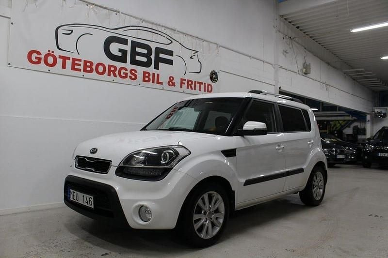 Vit Begagnad 2011 Kia Soul SUV | 74 900 kr (Lite dyr) - Bild 1/3