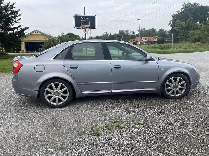 Begagnad 2004 Audi A4 S-Line Sedan | 16 000 kr - Bild 1/4