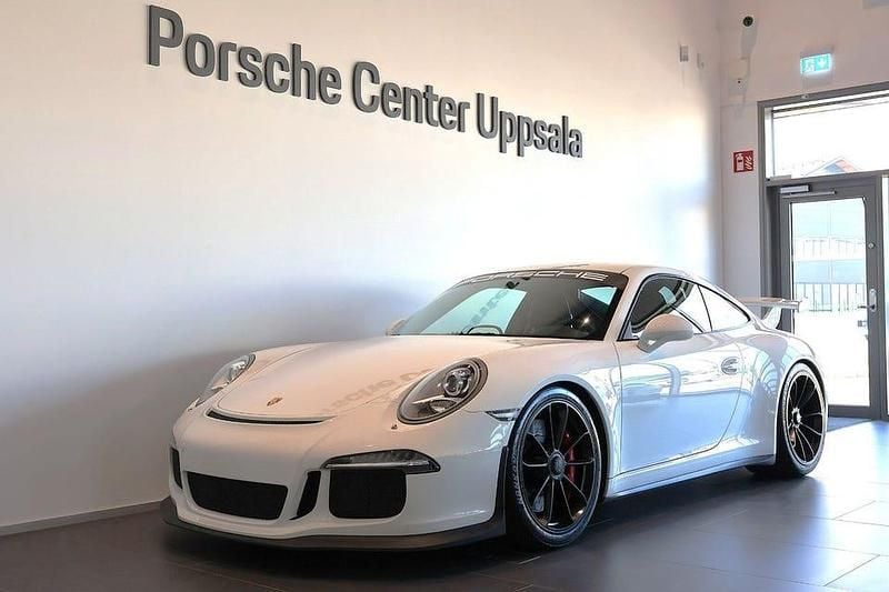 Vit Begagnad 2015 Porsche 911 GT3 Sport Sportkupé | 1 355 000 kr (Marknadspris) - Bild 1/4