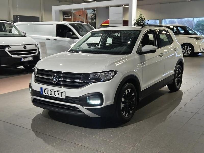 Vit Begagnad 2023 VW T-Cross SUV | 179 800 kr (Marknadspris) - Bild 1/4